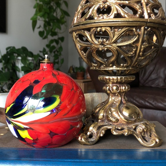 Scarlett Hand Blown Oil Lamp - Picture 5 of 6